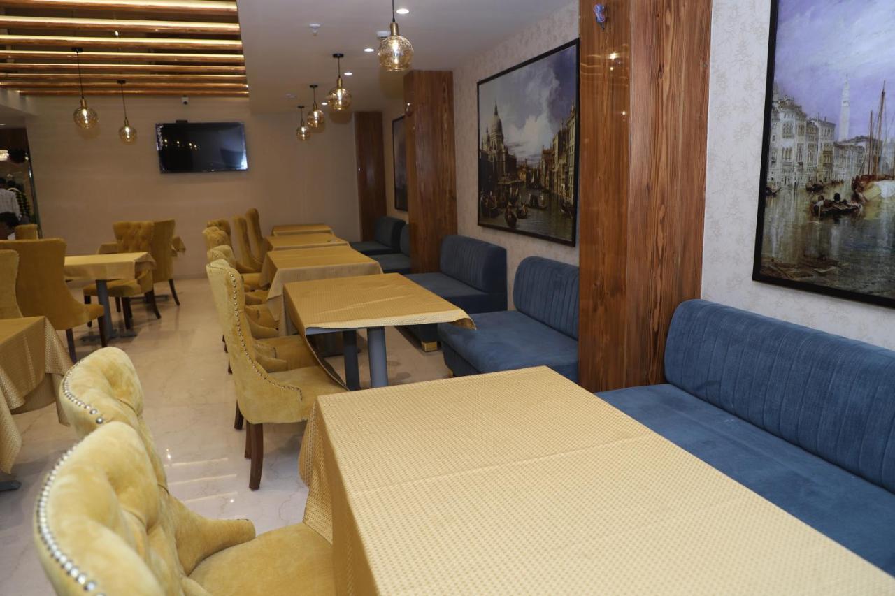 The Royal Class Hotel Gwalijar Zewnętrze zdjęcie