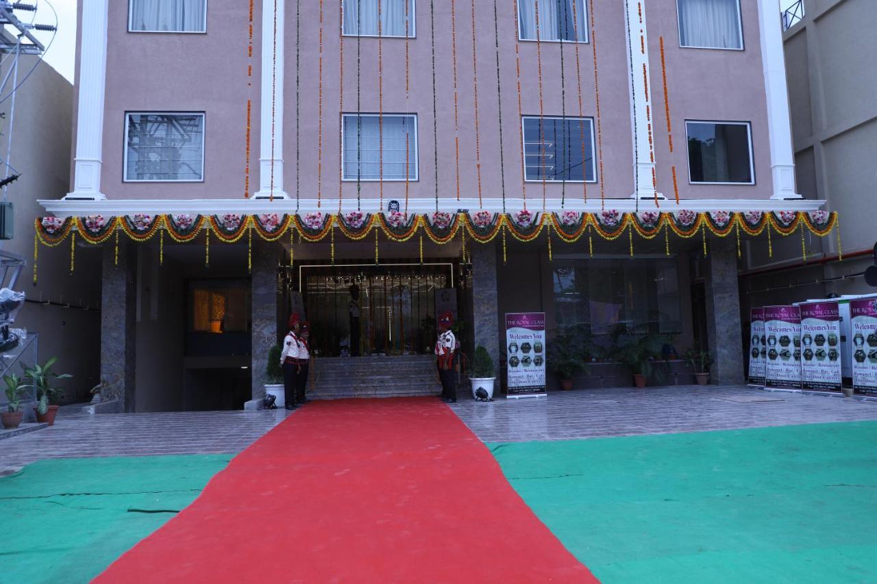 The Royal Class Hotel Gwalijar Zewnętrze zdjęcie