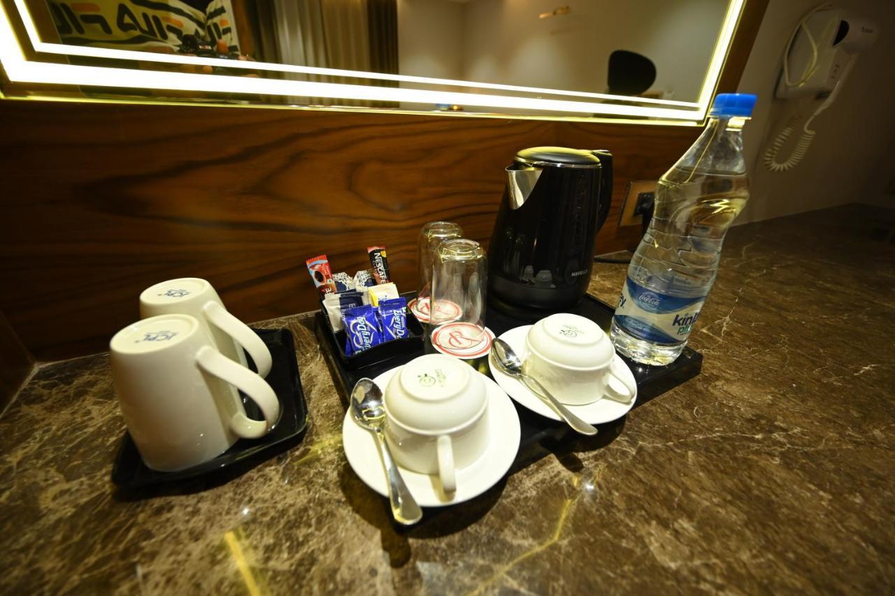 The Royal Class Hotel Gwalijar Zewnętrze zdjęcie